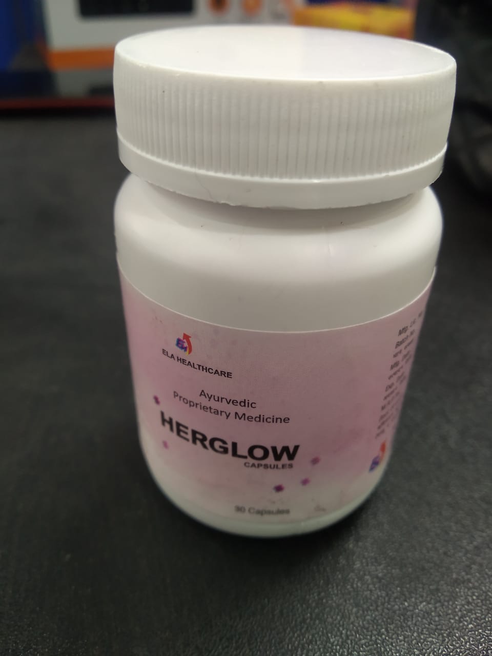 Asparagus Racemosa 100mg + Saraca indica 100mg + Abroma Augusta 50mg + Symplocos Capsules